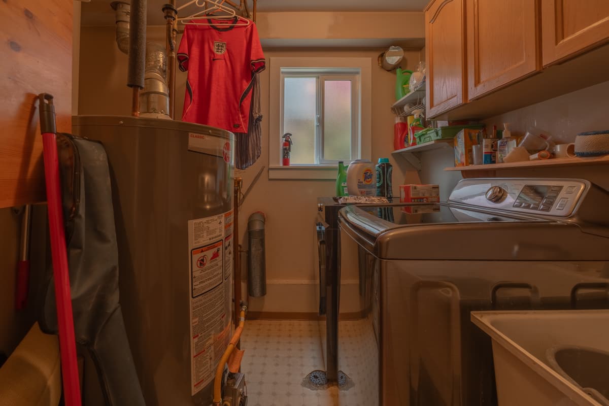 Laundry room, straight out of camera